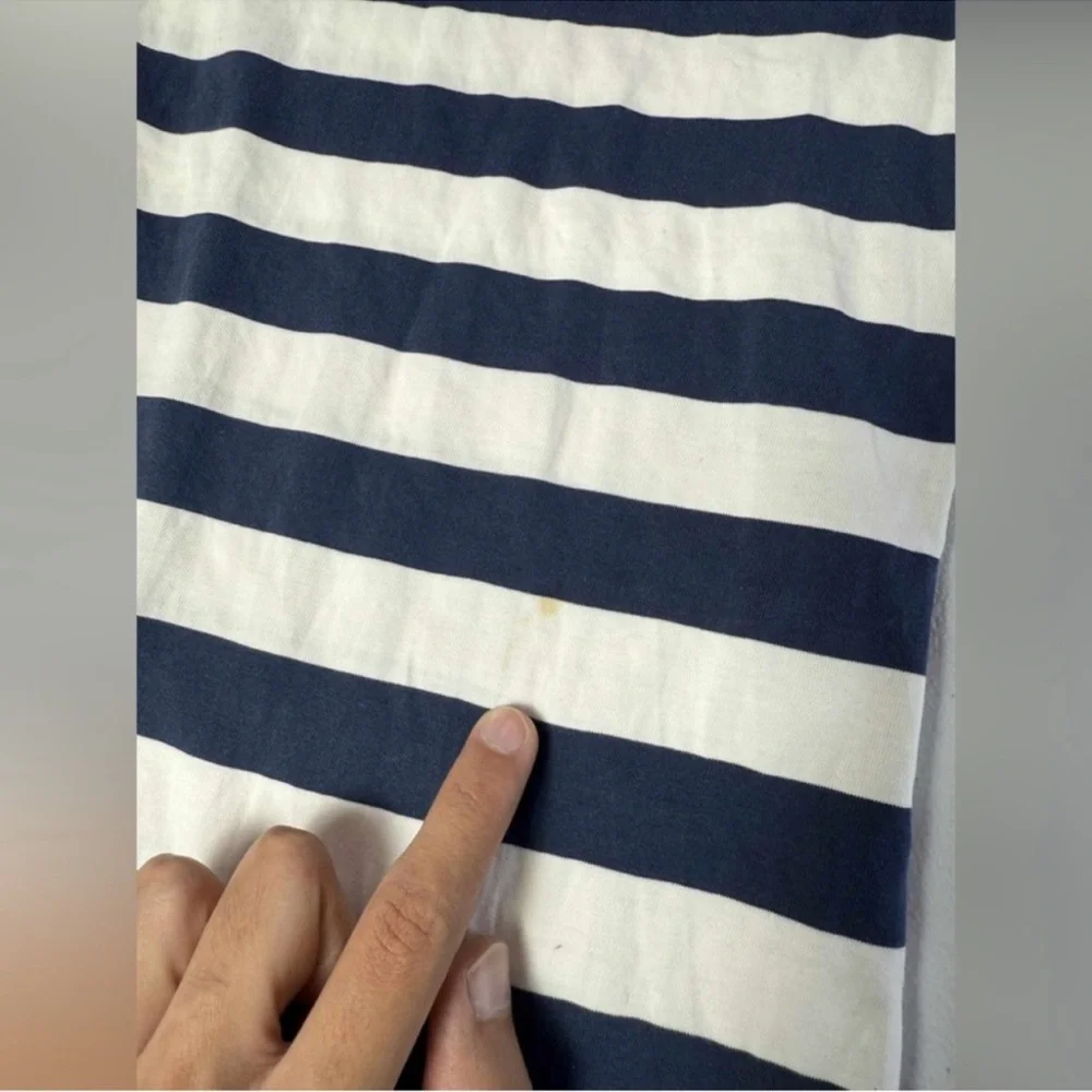 Burberry Signature Logo Striped T-Shirt - White T-Shirts, Clothing Sz L USED - Picture 4 of 9